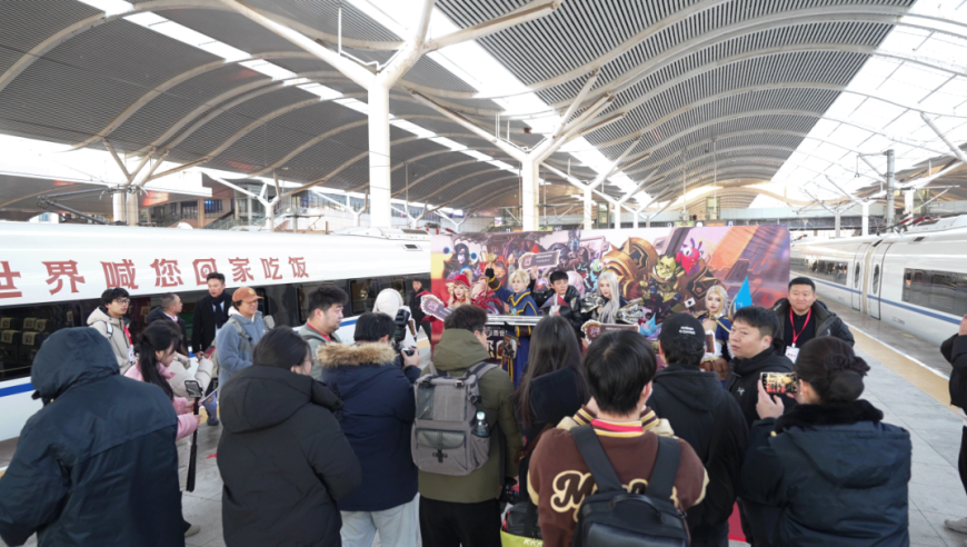腾讯卖QQ炫舞套现8个亿,2025年新澳门精准免费,前瞻性战略落实探讨_内测版V11.36